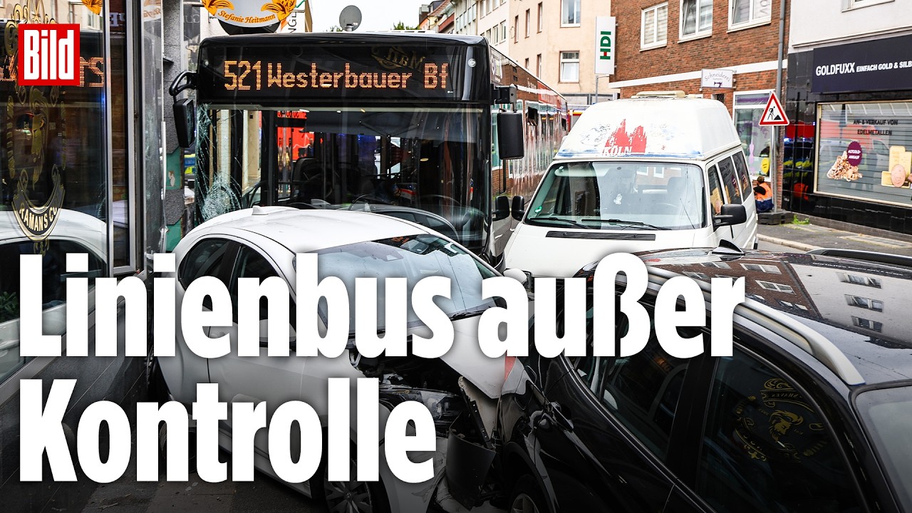 NRW: Bus außer Kontrolle: Sieben Fahrzeuge in Hagen ineinander geschoben