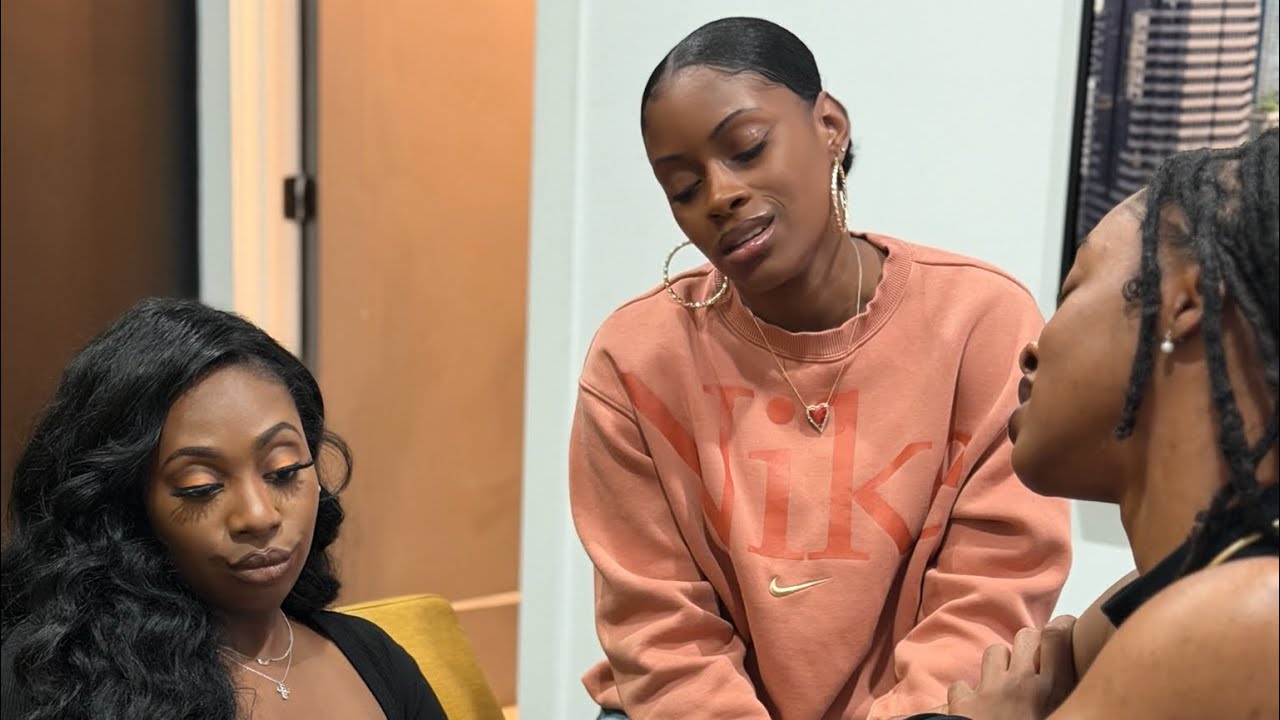 When Joslyn tells her girls how SPINELESS  Rafi is!