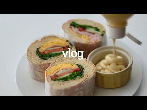 , title : '[vlog #09]밥먹고 뒤돌면 다시 밥먹는 주말일상 브이로그/타코야끼/샌드위치/크럼블케이크/돈까스/애호박찌개/야채튀김/떡볶이'