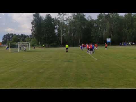 Rzut karny obroniony przez A. Rząd w meczu z Błędno Nądnia