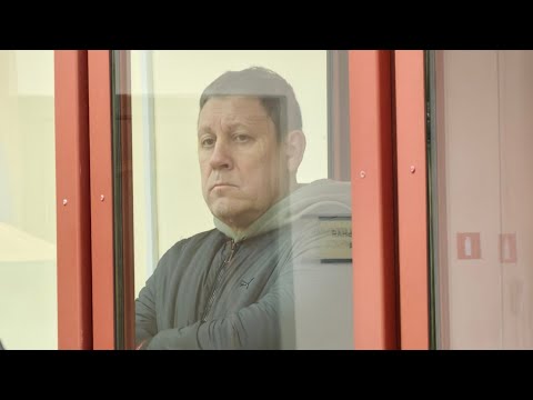 Мэр-взяточник получил 10 лет "строгача"