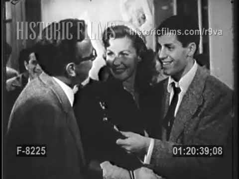 Jerry Lewis with Rhonda Fleming and Clark Dennis