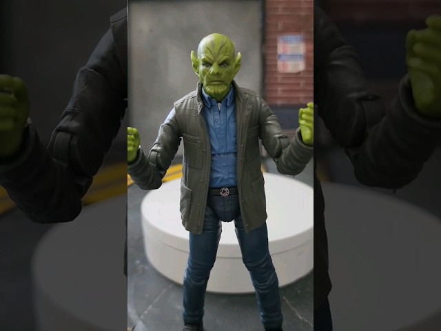 Vídeo relacionado con Hasbro Marvel Legends Series - Figura Coleccionable de Talos, Secret Invasion de 15 cm - Edad: A Partir de 4 años