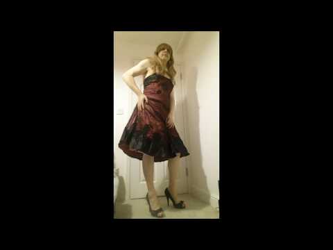 Red and black dress - Crossdresser