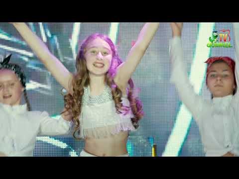 Marina Conovca (Picături Muzicale) – Shake it off 4K