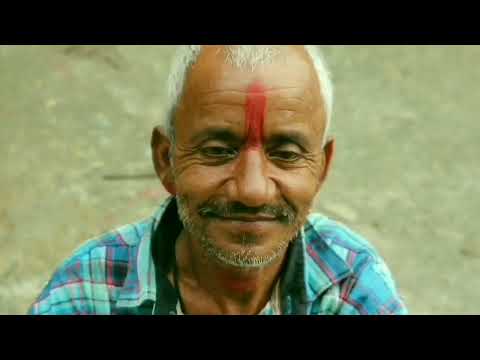 शेख ब्राह्मण ज़ाहिद वाइज़ पीरी में ये क्या जाने, इन अश्कों को पानी कहना भूल नही नादानी है,