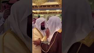 Download lagu President Sheikh Sudais greets Sheikh Ali Hudaify at the Islamic Conference organised #makkah mp3