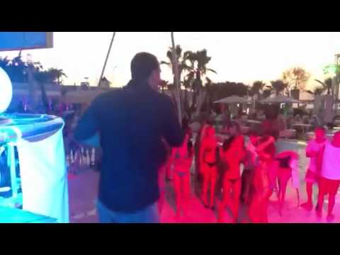 Vintage pool party by Sebastian Gamboa