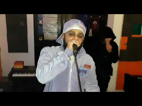 Omenza feat Focuz Patron Hennessy live video