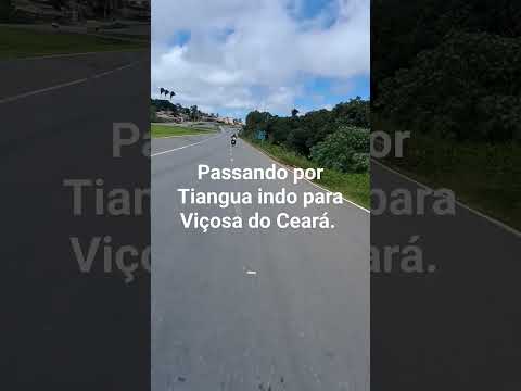 Indo para Viçosa do Ceará,  depois que subir a serra que passa pela PRF fica na faixa da direita.