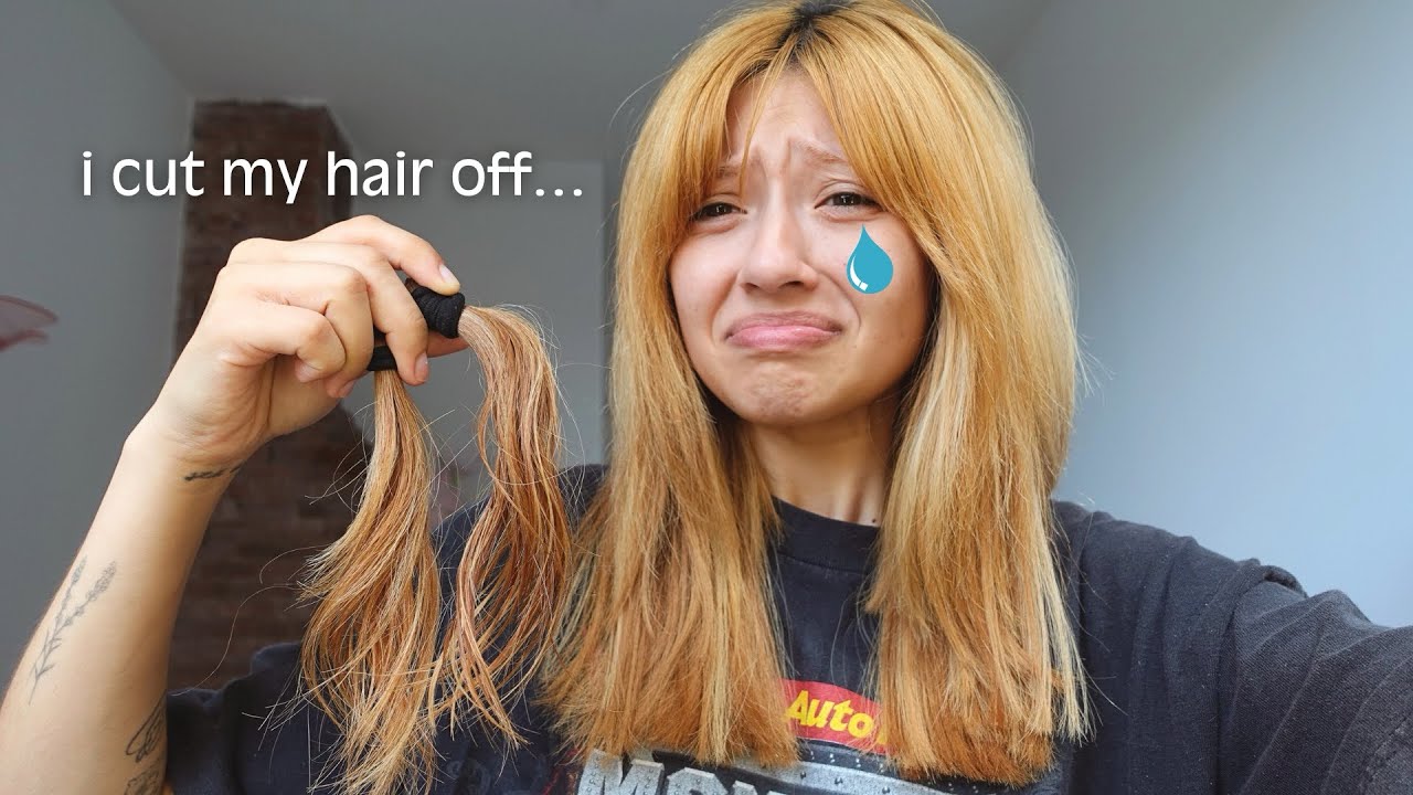 I CHOPPED MY HAIR OFF⁉️ watch me have a mental breakdown lol
