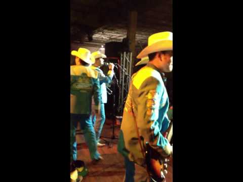 El Prieto De Tres Coronas