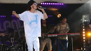 Junior Natural & The Militants - Medley: Soldiers, Rally round, Hold up. på Öland Roots 2018.