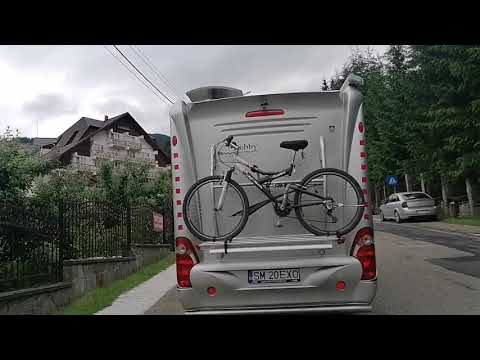 La pas in stațiunea Durau spre Pârtia Durau-Durau Park 🚶‍♀️🚶‍♂️🤸🤸‍♀️🧘‍♀️👫🗻🏞️🎠🎡🎢