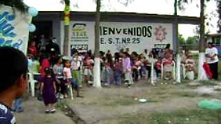 preview picture of video 'BOCAS... dia del niño 2008'