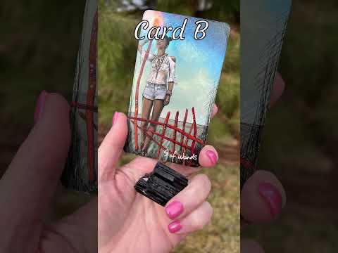 Choose a Card! Tarot & Crystal Reading 🙏#tarotreading #crystals