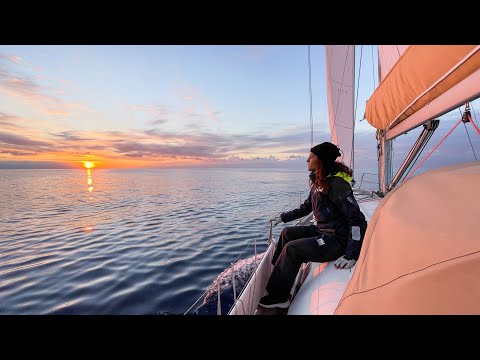 First NIGHT sailing to PROCIDA | Ep. 5