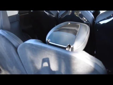 Model X: Third row seats