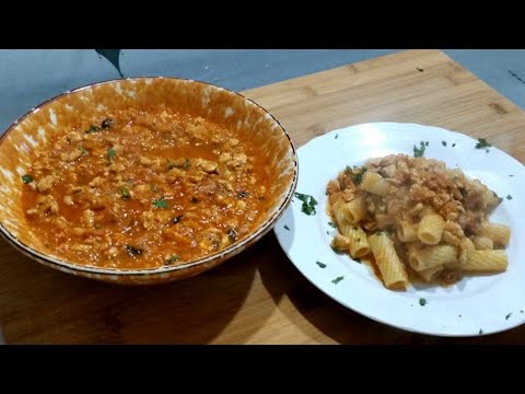 PASTA AL RAGU' DI POLLO