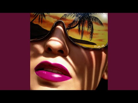 Videoclip de Desolvidandote — Thalia