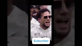 Download lagu Mike McDaniel Trolled Maxx Crosby 🤣 #nfl #football #shorts #sports #dolphins #raiders #maxxcrosby mp3