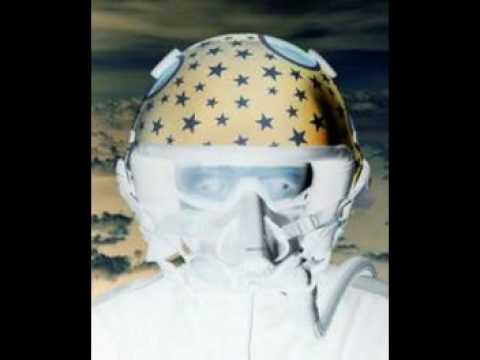 Hawkwind / Hawklords - Free Fall