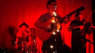 Apples & Eve - L'Homme (The Man) - live in Brighton