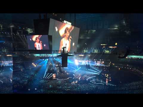 Taylor Swift's Heart-Warming ACM Awards Speech