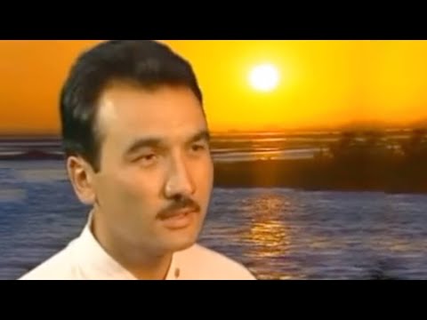 Uyghur folk song - Qizil Alma (English Subtitles)