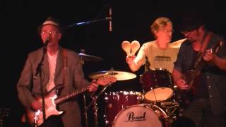 Marshall Crenshaw w/the Bottle Rockets-Cynical Girl live in Milwaukee 6-3-13