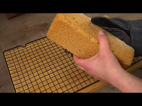 100% sure if your bread is baked through !! You showed this trick!
