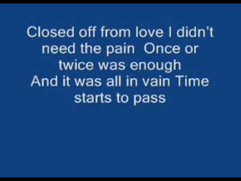 Leona Lewis- Bleeding Love (Lyrics)