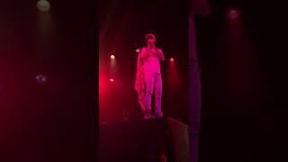 blackbear - gucci linen