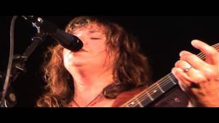 Susan Cowsill Band - The Rain Song
