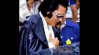 Elvis Presley   She Thinks I Still Care