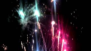 preview picture of video 'Flagler Beach, FL fireworks on the beach 2014(2)'
