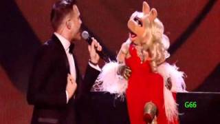 Olly Murs & The Muppets ~ Dance With Me Tonight (X Factor UK 2011)