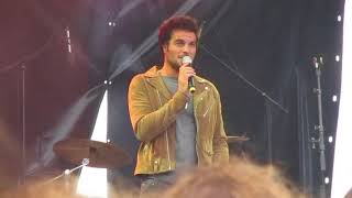 Live Amir à Pau &quot;A ta manière&quot; et &quot;Shape of you&quot;