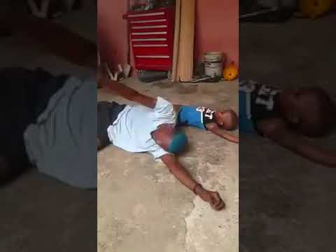 Esvova tipo ta dormi, link na descrição