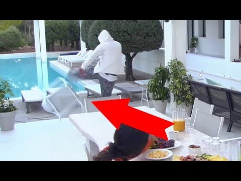 Adrian dampar på frukosten - EX ON THE BEACH 2018