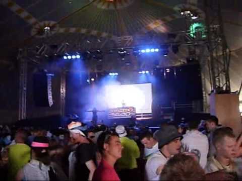Bryan Kearney - Stupid @ Escapefest Ireland August 2009