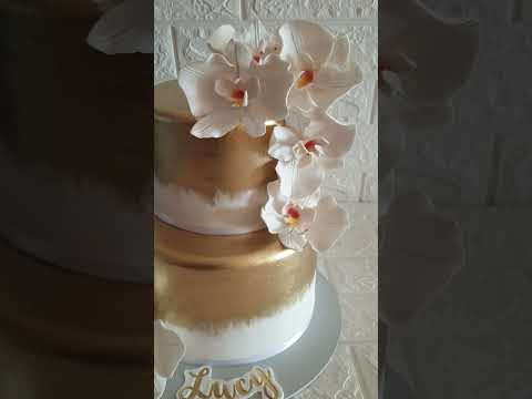 Lucy's Orchard Cake  #birthdaycake #sweetcupcake #howtomakechocolateathome #cakedecorating