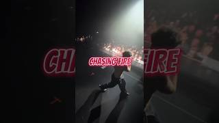 Lauv plays “Chasing Fire” in front of thousands 🔥
