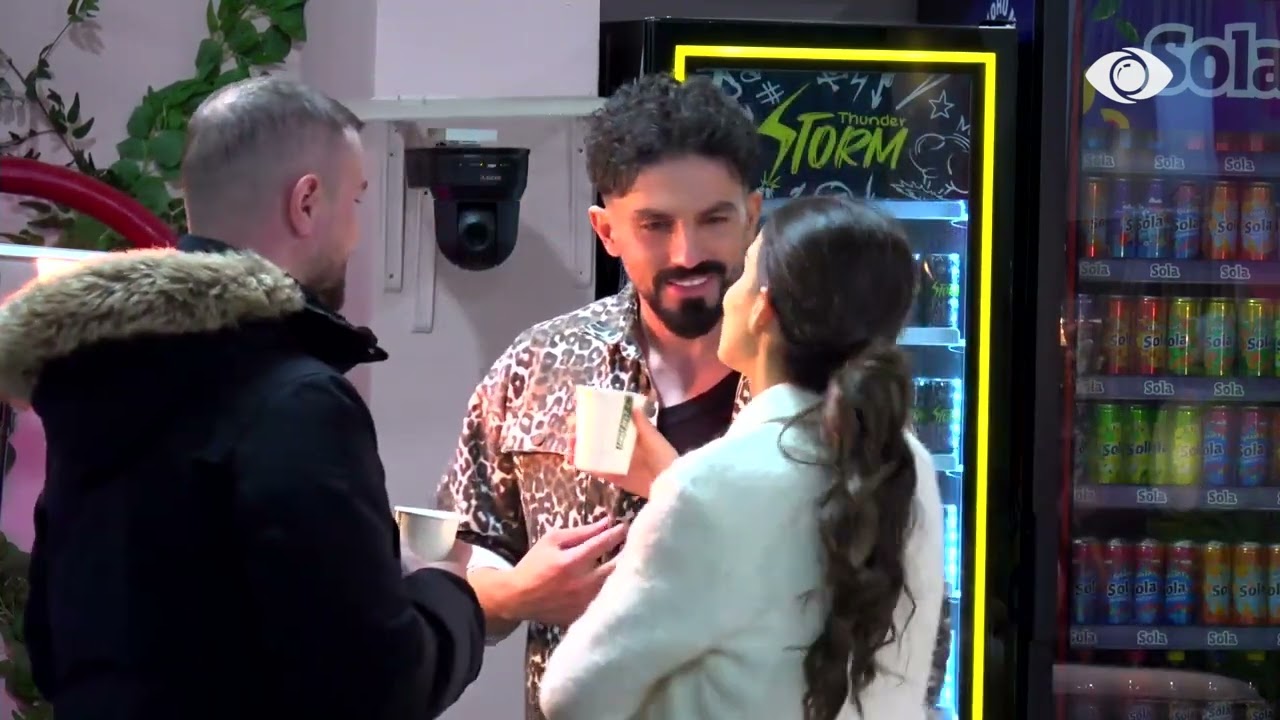 “Shprehia jote e fytyrës është e njejtë”/ Rizarta-Aldos: Gjuha e trupit…