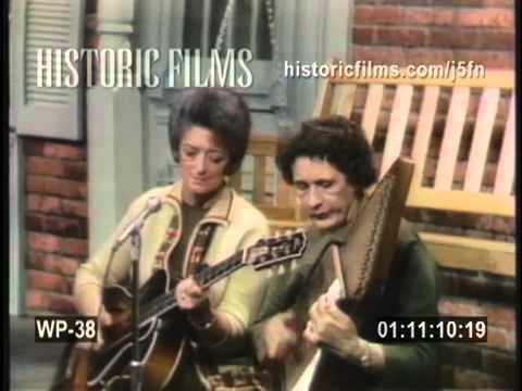 THe ORIGINAL CARTER FAMILY - Little Moses ( Sara & Maybelle Carter)
