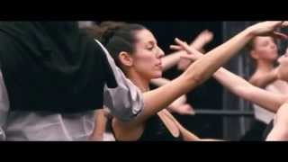 Siouxsie: Into a (Black) Swan