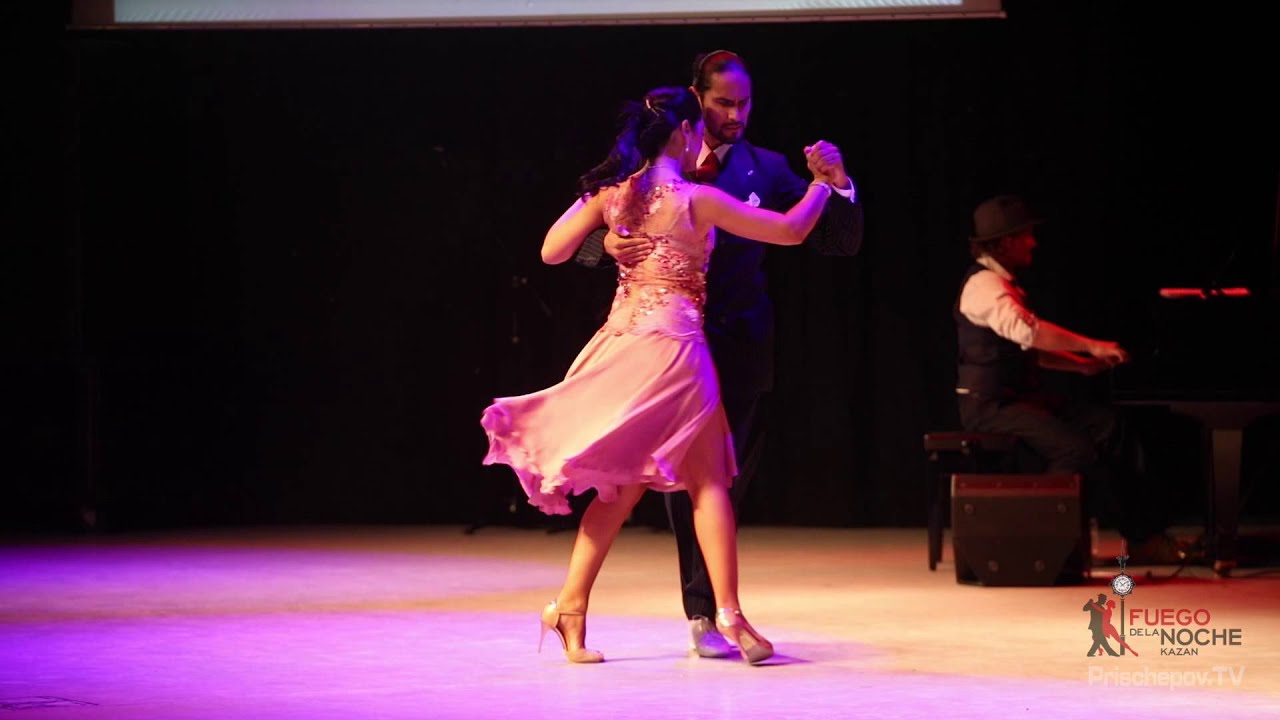 Marco Gonzalez y Valeria Gonzalez, 2, La Roulotte Tango, El Recodo
