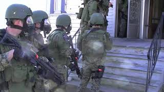 preview picture of video 'SWAT NTOA Police Training Bristol 4-3-2012.mov'