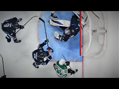 Dallas Gets One Back Thanks To Some Hard Work In The Crease Resulting In Robertson Potting His First