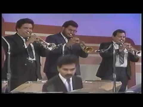 NUNCA TE QUEDAS - FRANKIE RUIZ EN VIVO